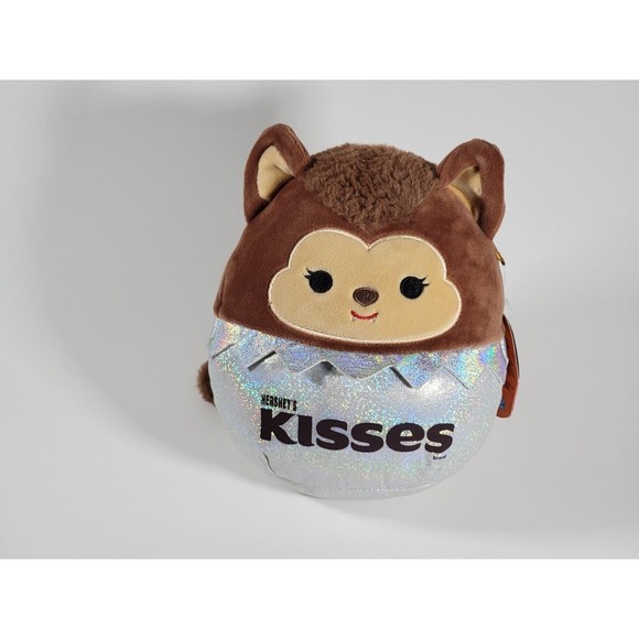 Squishmallow Lyca the Werewolf 7” Halloween Hersey's Kisses NWT - Picture 2 of 8